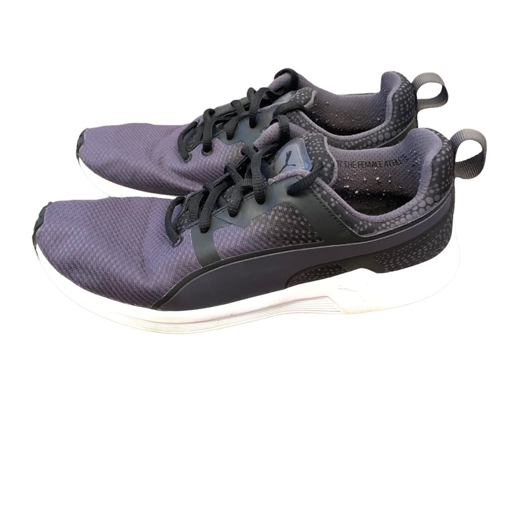 puma lace up sneaker 8M